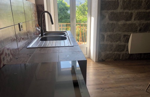 Aullene Apartment | T2 apartment in air-conditioned village house