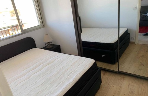 Plaine de la Brague Apartment | T2 - Au Calme - Vue mer - 3 min à pied de la plage