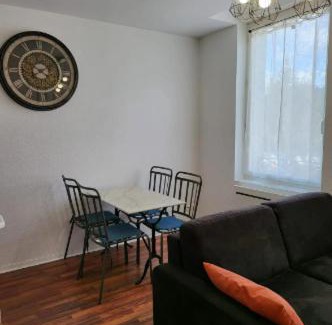 Agen Apartment | T2 barbusse 4pers, 3lits, wifi