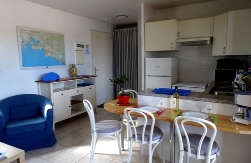 Martigues Apartment | T2 beautiful sea and beach CARRO - ' L'Ile Bleue '
