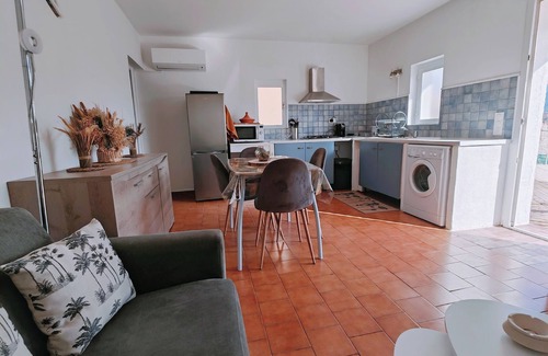 Sarrola-Carcopino House | T2 cosy ground floor all comfort 10mn from the sea