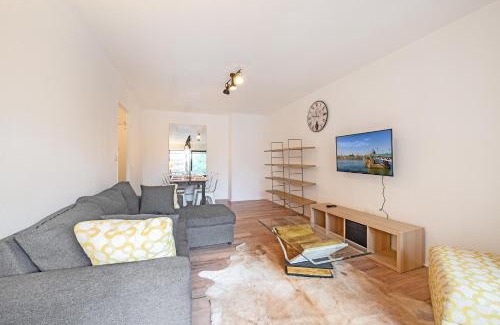 Saint - Michel Apartment | T2 dans résidence, Terrasse privée et Parking