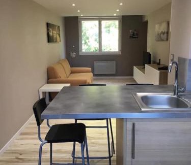 Lalande-Grand Selve Apartment | T2 duplex pour 4 personnes avec parking