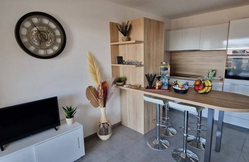 Grand Valinco Apartment | T2 luxury Fronte Di Mare by the sea & Propriano village center