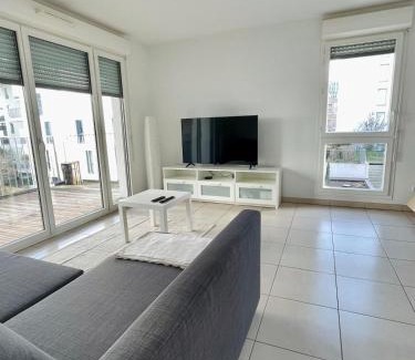 Bassins a Flot Apartment | T2 Neuf Bordeaux Bassins à Flots