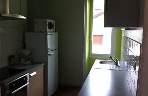 Ax-les-Thermes Apartment | T3 85m2 ds villa coecilia with garden 300m thermal baths cable cars Ax les Thermes