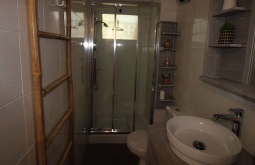Ghisonaccia Villa | T3 air-conditioned villa with all modern comforts 150 metres from the beach