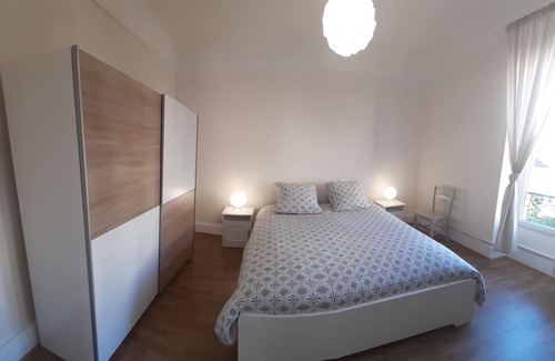 Republique Apartment | T3 ALL COMFORT 5 MIN. DOWNTOWN, THE LAKE AND THE THERMAL BATHS