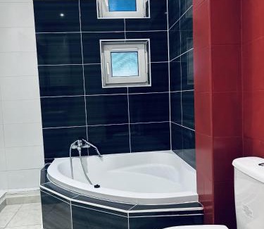 Bischheim Apartment | T3-dans le verdure TRES CALME A SCHILTIGHEIM