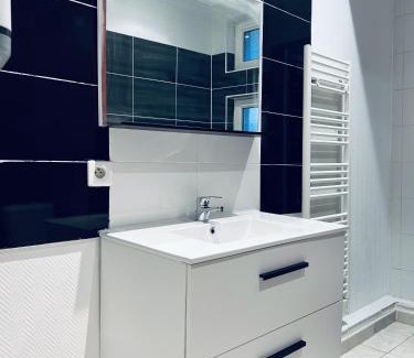 Bischheim Apartment | T3-dans le verdure TRES CALME A SCHILTIGHEIM
