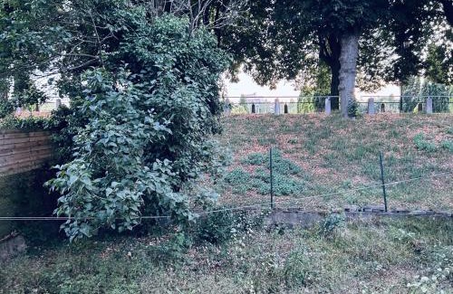 Bischheim Apartment | T3-dans le verdure TRES CALME A SCHILTIGHEIM