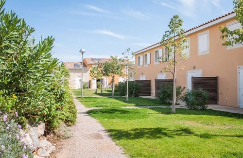 Latour-Bas-Elne House | T3 duplex villa 2.2 km from the beach