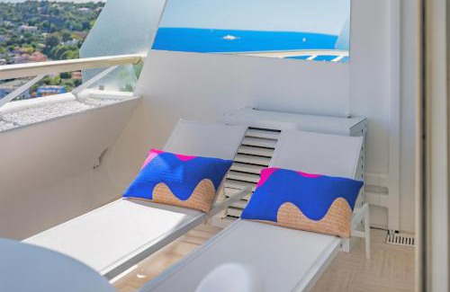 Villeneuve Loubet Beach Apartment | T3 luxe Marina Baie des Anges vue mer panoramique