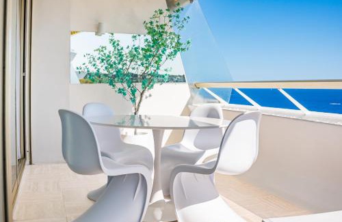 Villeneuve Loubet Beach Apartment | T3 luxe Marina Baie des Anges vue mer panoramique
