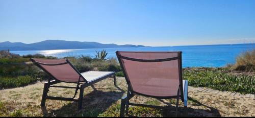 Olmeto Apartment | T3 Paradisiaque sur la plage, les pieds dans l'eau