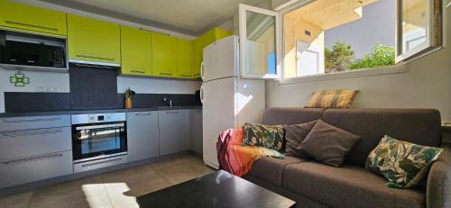 Olmeto Apartment | T3 Paradisiaque sur la plage, les pieds dans l'eau