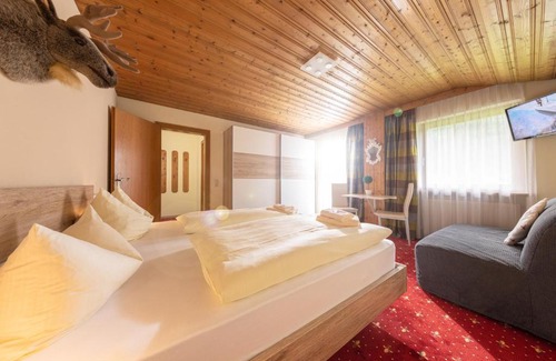 Dalaas House | T3 Pension Wald am Arlberg