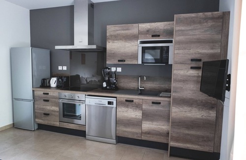 Ax-les-Thermes Apartment | T3 * stars 4/6 P terrace 300 m ski private parking-SAUNA ROOM SPORT wifi