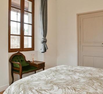 Le Pont-de-Beauvoisin Apartment | T4 Cosy Centre-ville, Rivières, Lacs et Montagnes