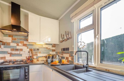 Mynytho Ski Chalet | T6 The Warren in the beautiful Pwllheli