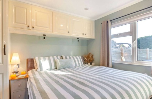 Mynytho Ski Chalet | T6 The Warren in the beautiful Pwllheli