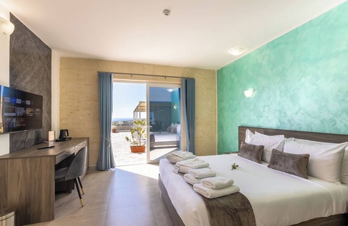 Xewkija Hotel | Ta'Battista B&B With Pool Wied-Il-Miela