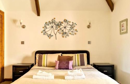 Fivelanes House | Ta Mill Cottages & Lodges - Hayloft Cottage