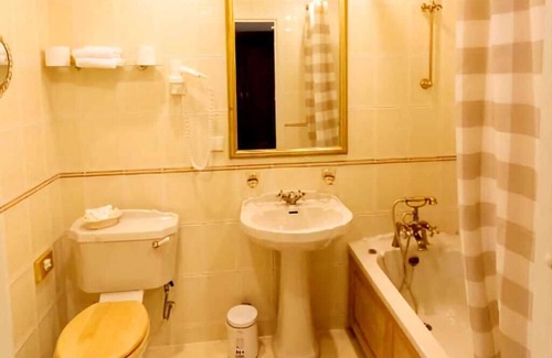 Old Town Hotel | Taanilinna Hotell