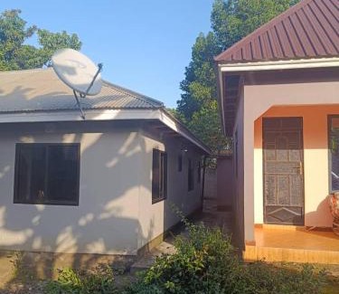 Arusha House | Tabasamu residence