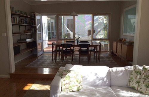 Lake Tabourie House | Tabourie indoor/outdoor idyll