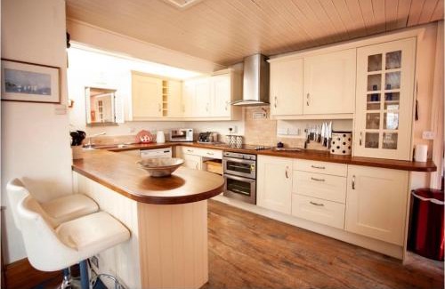 Fowey House | Tabs Cottage