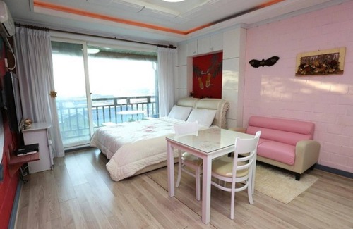 Taean House | Taean Secret Garden Pension