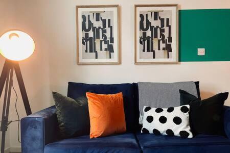 Merthyr Vale House | Taff Valley Heartwarming Cottage In Aberafan Merthyr Tydfil By StayStaycations