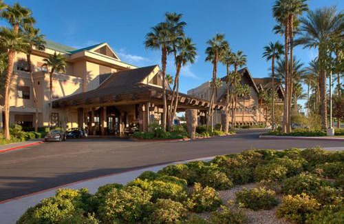 Las Vegas Resort | Tahiti Village Resort & Spa