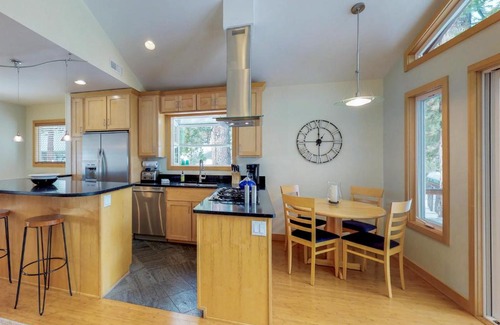 Tahoe City House | Tahoe City Treasure