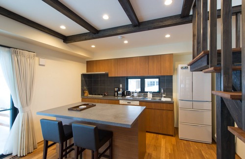 Hirafu House | Tahoe Lodge by H2 Life