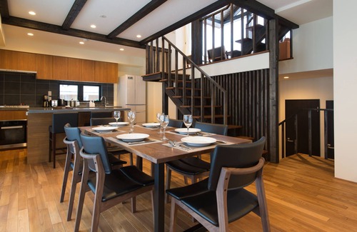 Hirafu House | Tahoe Lodge by H2 Life