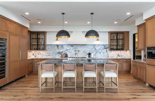 Ponderosa Palisades House | Tahoe Luxury Home - Scenic Views
