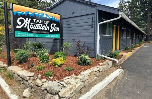 Sierra Tract Apartment | Tahoe Mountain Inn #3
