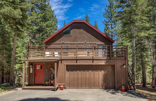 Truckee Cabin | Tahome Lodge by Tahoe Mountain Properties