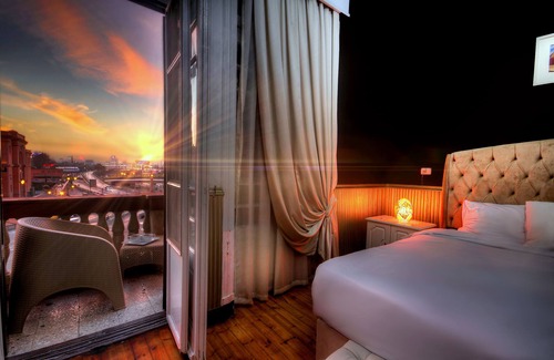 Qasr an-Nil Hotel | Tahrir Plaza Suites