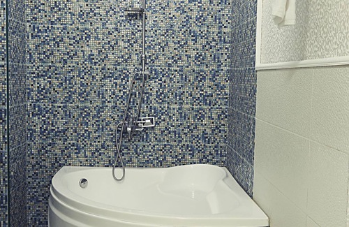 Qasr an-Nil Hotel | Tahrir Plaza Suites