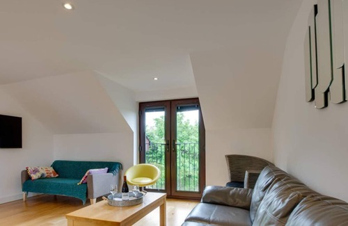 Bodorgan House | Tai Marian Group Cottages
