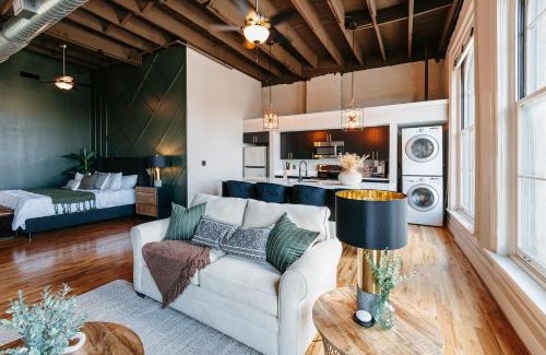 Downtown Knoxville Apartment | Tailor Loft
