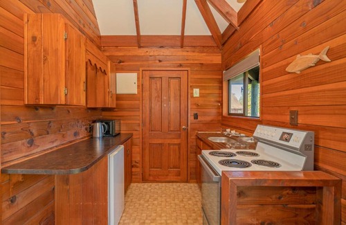 Tairua House | Tairua Waterfront Villa 6 - Tairua Holiday Studio Unit