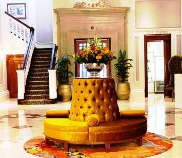 Cape Town City Centre Apartment | Taj Hotel Cape Town - luxury 5 star suites - very spacious with kitchenette, Lions Head views