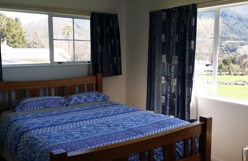 Upper Takaka Other | TAKAKA GOLDEN BAY HOBBIT AND LORD OF THE RINGS.