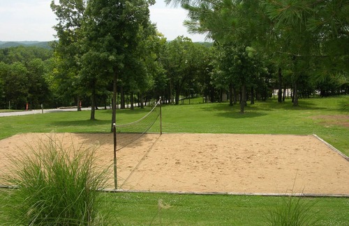 Branson Condo | Take A Holiday 2 Bedroom Condo by RedAwning