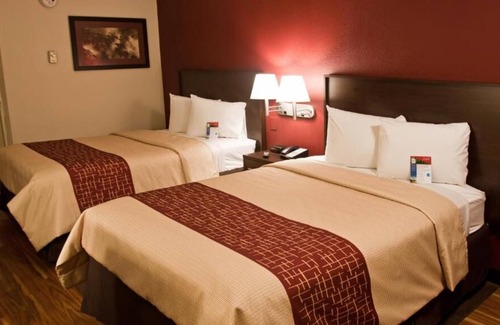 Dublin House | Take An Amazing Vacation! 2 Pet-Friendly Units, Minutes to Riverside Drive