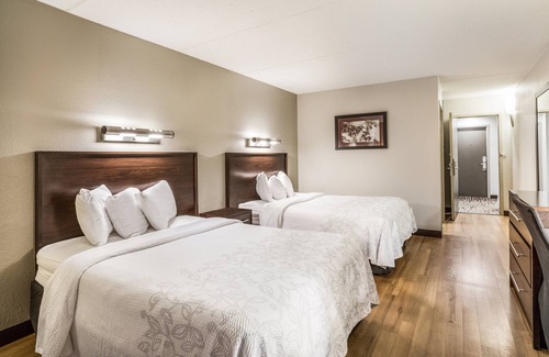 Woburn Hotel | Take An Amazing Vacation! Pet-Friendly Property, Near Liberty Ride Trolley Tour!